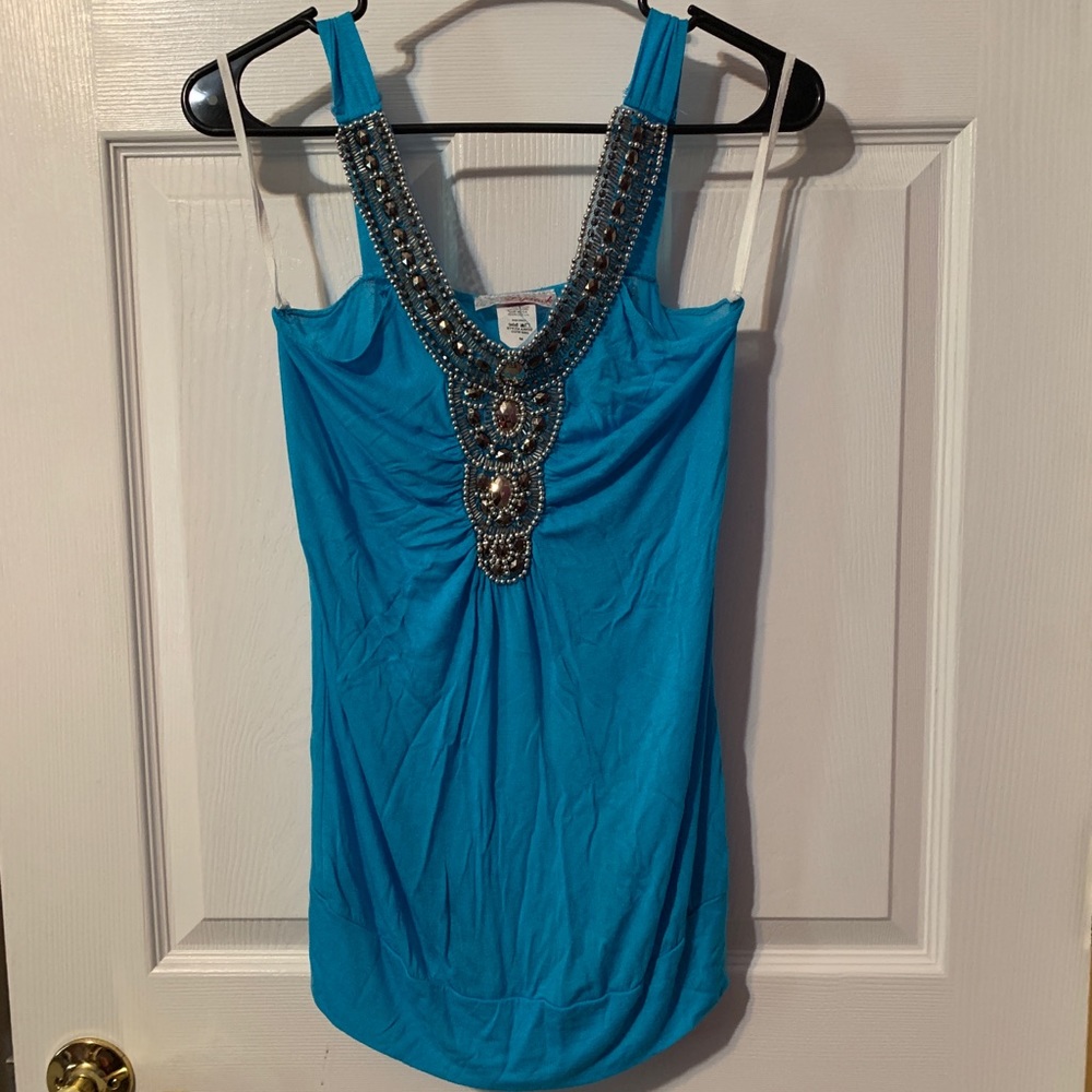 Blue tank top with beading medium
